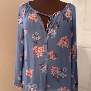 Lucky brand button down blouse floral tie neck